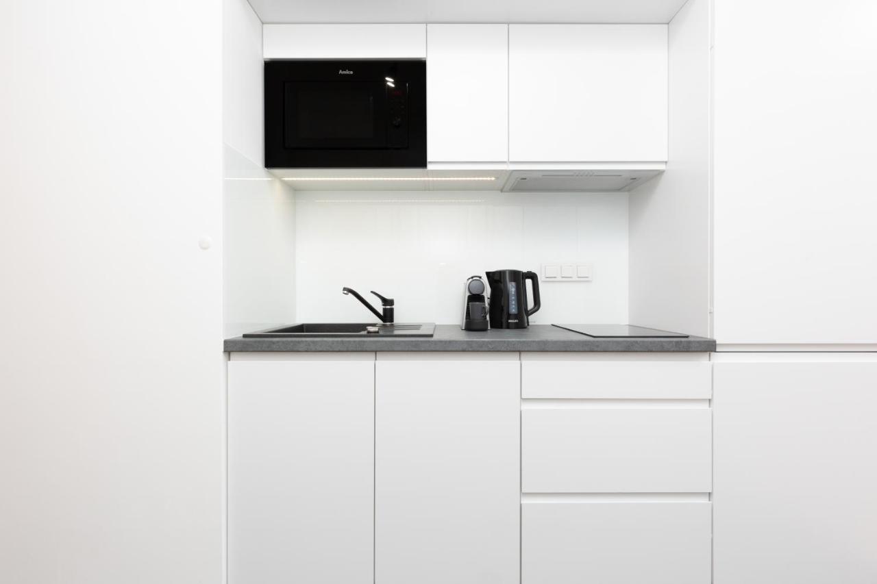Elegancki Apartment Z Parkingiem By Noclegi Renters Varşovia Exterior foto